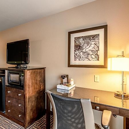 Spark By Hilton Glendive Luaran gambar