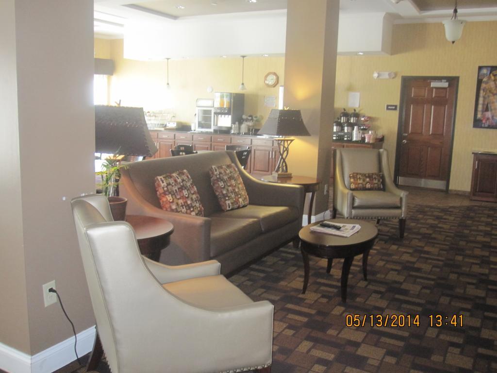 Spark By Hilton Glendive Luaran gambar