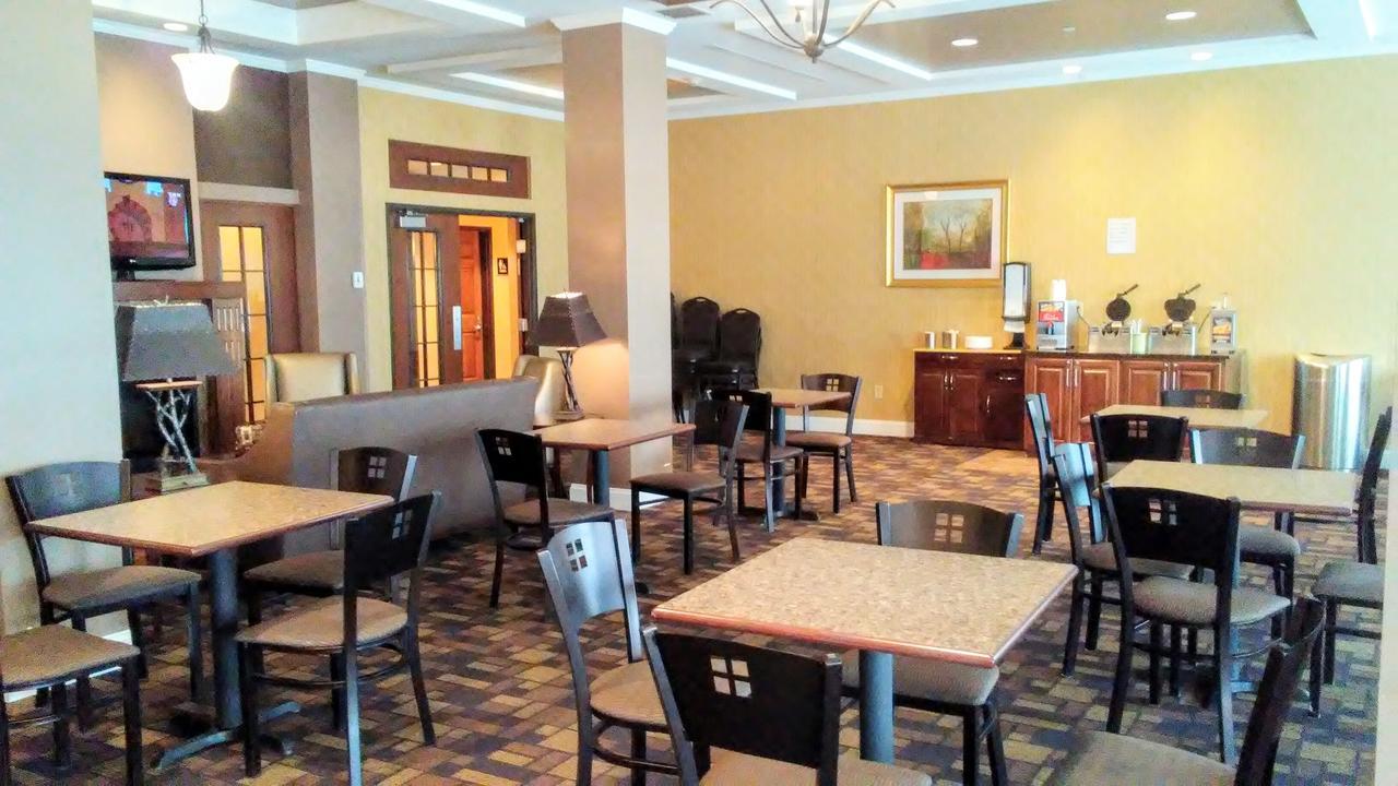 Spark By Hilton Glendive Luaran gambar