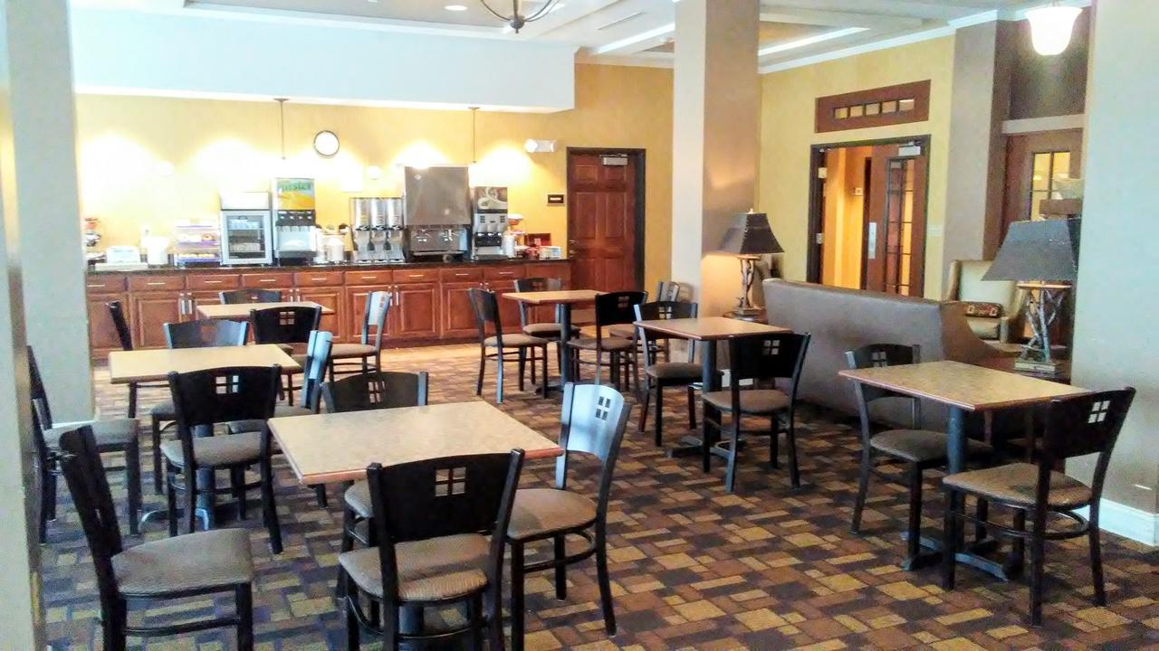 Spark By Hilton Glendive Luaran gambar